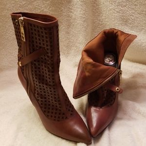 Donald J. Pliner Shoes - Dark Tan Dressy Boots Donald J. Pliner Shoes - Dark Tan Dressy Boots